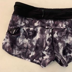 Lululemon Speed up Shorts